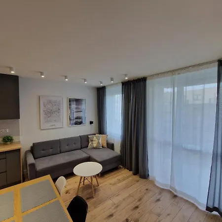 Tesorio Modern Aircon & Parking * ורוצלב