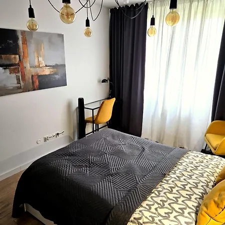 Tesorio Modern Balcony & Parking Daire Wroclaw